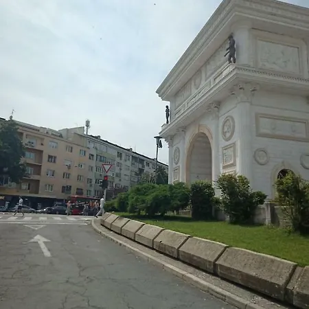 아파트 Central Square 2 Bedroom With Parking *
